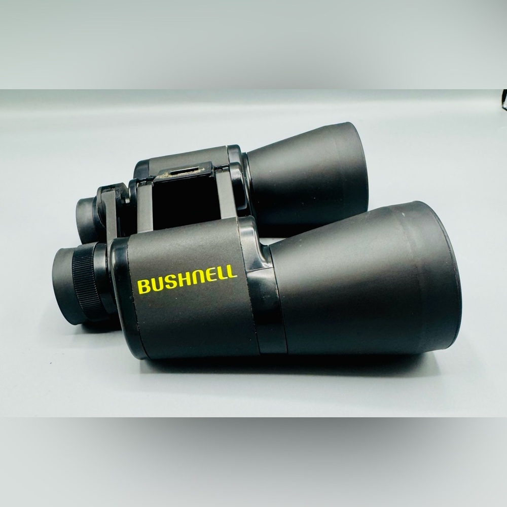 Bushnell 13-1056 Power-view Binoculars With Carrying Case